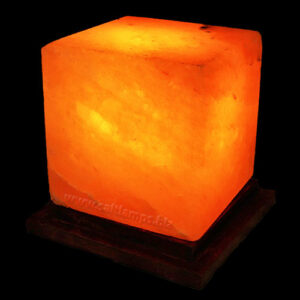 Square-Salt-Lamp